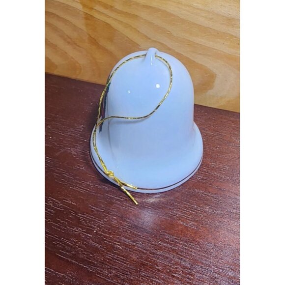 Vintage Olde Holiday Memories Collector Christmas Ornament Bell Santa - Picture 2 of 7